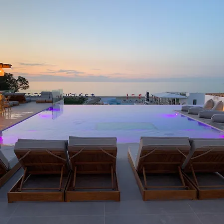 فندق Atermono Boutique & 5*